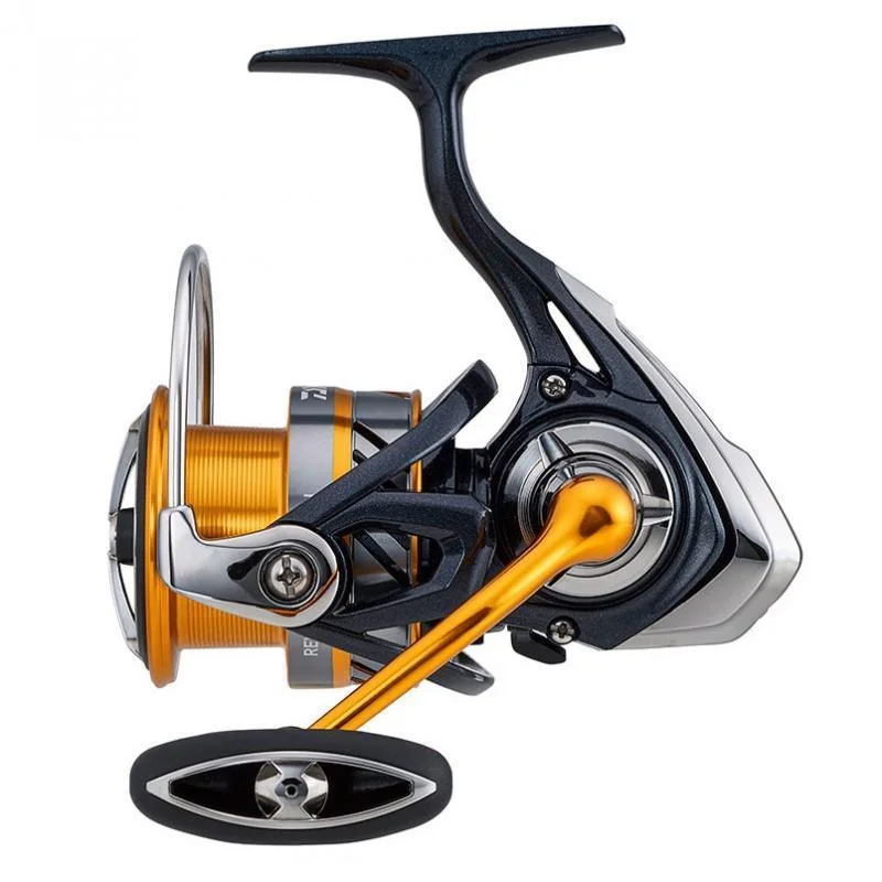 Daiwa Revros LT 6000 Spinning Reel